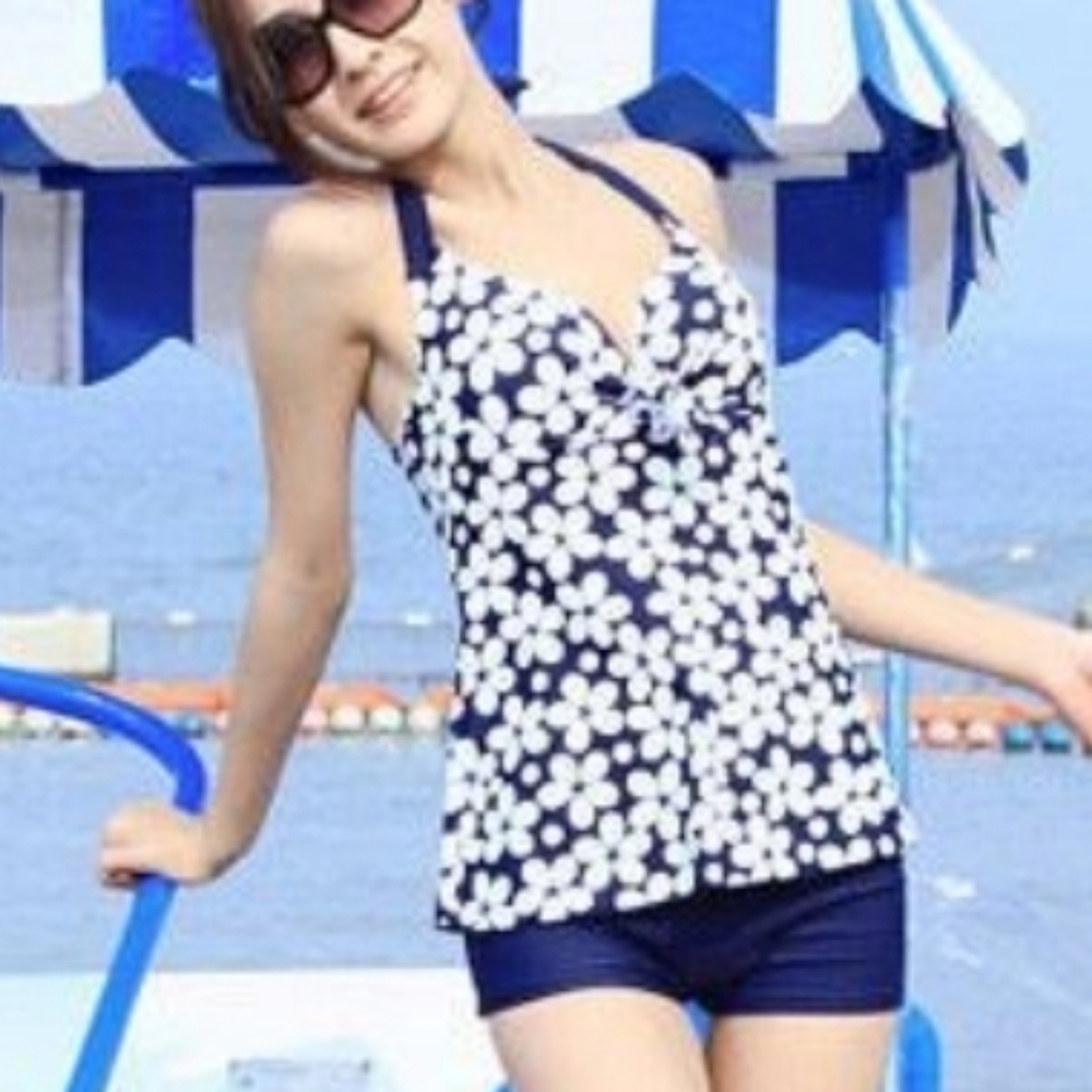 Navy and white floral print 2 piece bathing suit  0056
